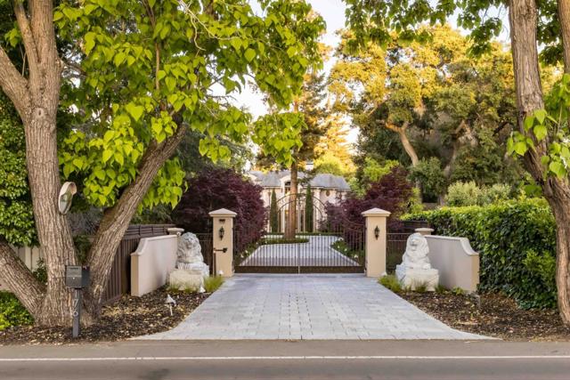 176 Encinal Avenue, Atherton CA: https://media.crmls.org/mediaz/c01f1839-acea-4180-b59b-0e1b8dcb8fe3.jpg