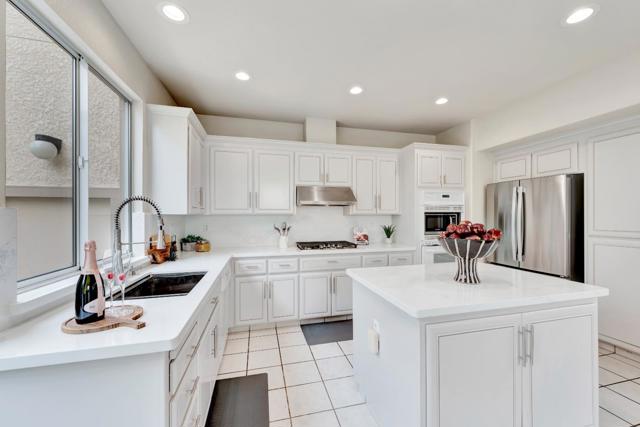 20337 Via San Marino, Cupertino CA: https://media.crmls.org/mediaz/c01f2b15-2394-4747-a406-7358c96d92b3.jpg