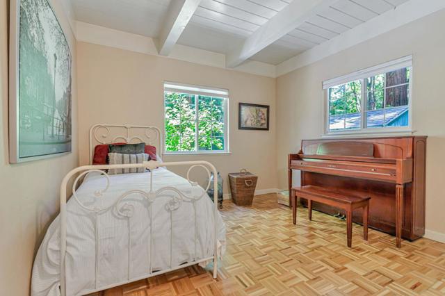 14235 Highway 9, Boulder Creek CA: https://media.crmls.org/mediaz/c0211025-59f5-43e2-a7a9-2cc97dc6c298.jpg