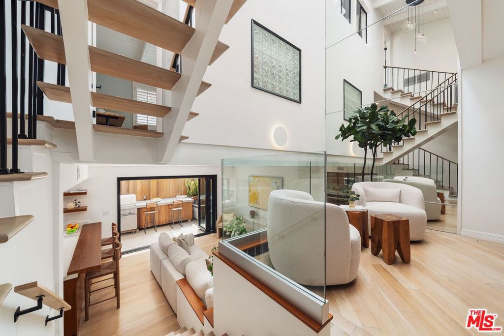 831 14th Street #2