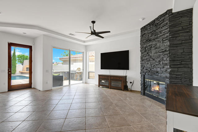 78831 Breckenridge Drive, La Quinta CA: https://media.crmls.org/mediaz/c02212b0-0c7f-400b-9788-63a2f9006550.jpg