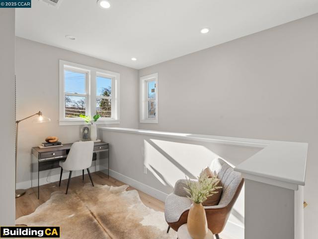 Image 17 of 42 For 259 Haleena Place