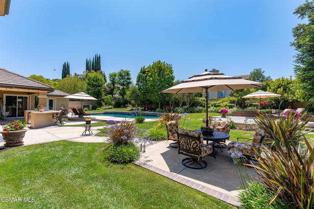 684 Noble Road, Simi Valley CA: https://media.crmls.org/mediaz/c0252123-3899-47b1-a79a-d303ef77759a.jpg