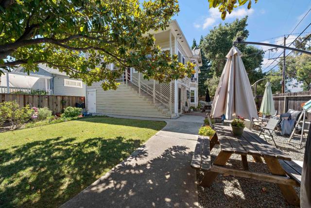 256 Los Gatos Boulevard, Los Gatos CA: https://media.crmls.org/mediaz/c02538f6-89f8-48e2-b612-62ee8b11d65e.jpg