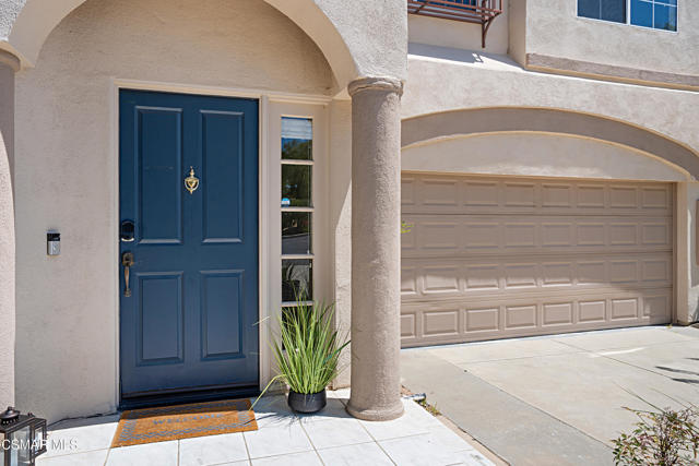1012 Pan Court, Newbury Park CA: https://media.crmls.org/mediaz/c025fa14-5613-486b-b97c-0ff52950c8c6.jpg