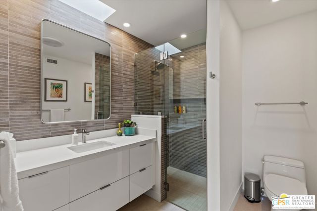 1845 S La Paloma, Palm Springs, CA 92264