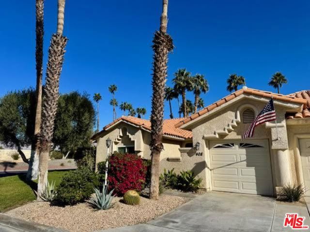 Image 3 of 31 For 408 Oakmont Drive