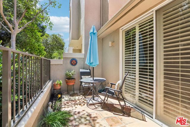 22222 Horizon Place photo 3