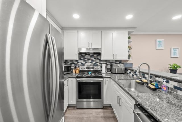 368 Coyote Creek Circle, San Jose CA: https://media.crmls.org/mediaz/c026edb6-4331-4696-b27c-4d9af6029653.jpg