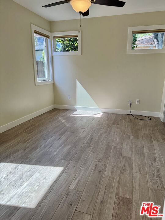 10740 Aqua Vista Street, Studio City CA: https://media.crmls.org/mediaz/c028e5ea-09f7-4955-888a-df0b1a0d972b.jpg