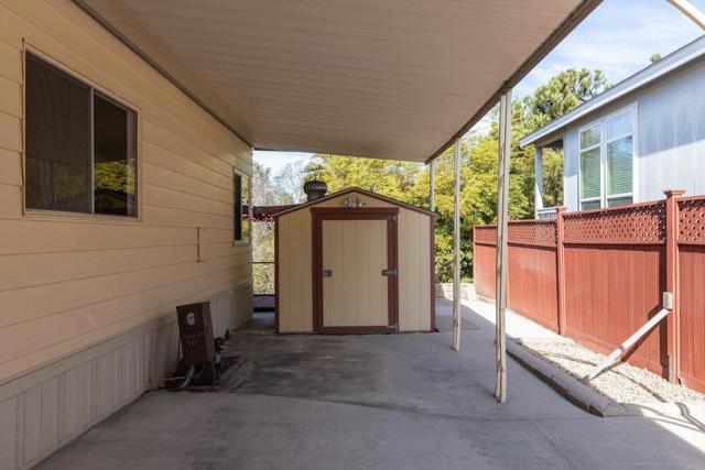 Detail Gallery Image 14 of 70 For 2130 Sunset Dr #135,  Vista,  CA 92081 - 2 Beds | 2 Baths