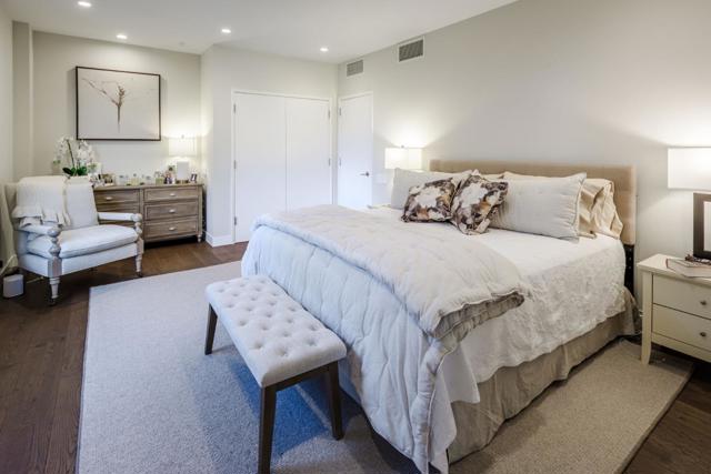 20 W 3rd Avenue, San Mateo CA: https://media.crmls.org/mediaz/c02950ce-bcd1-45d7-a1ba-a81b090af3d1.jpg