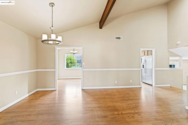 838 Hazel St, Livermore CA: https://media.crmls.org/mediaz/c029cf4d-ff33-40f1-a065-b7a539c90e91.jpg