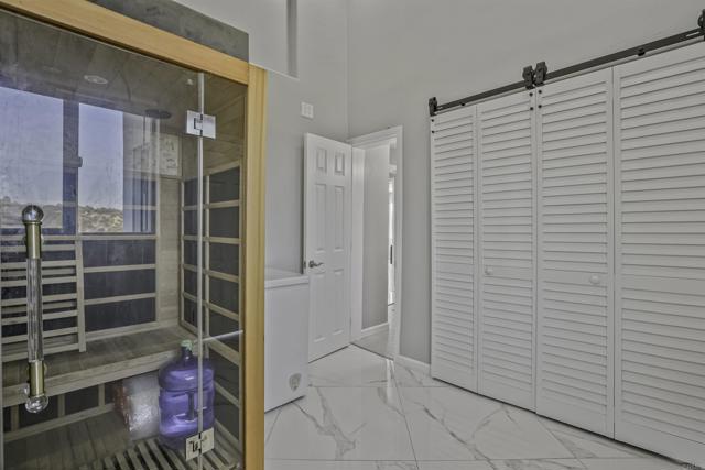 Detail Gallery Image 17 of 27 For 921 Hillcrest Pl, Oceanside,  CA 92058 - 3 Beds | 2 Baths