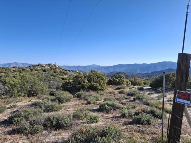 36151 Old Wilson Road, Ranchita CA: https://media.crmls.org/mediaz/c02b1e71-055f-4dc9-829f-42c713b6d07c.jpg