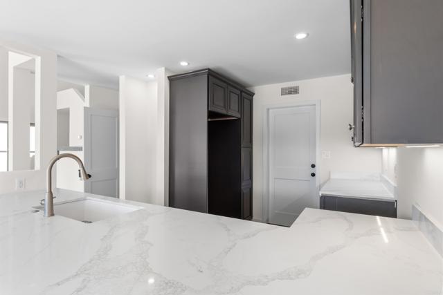 Detail Gallery Image 18 of 50 For 4737 Edison, San Diego,  CA 92117 - 3 Beds | 2/1 Baths