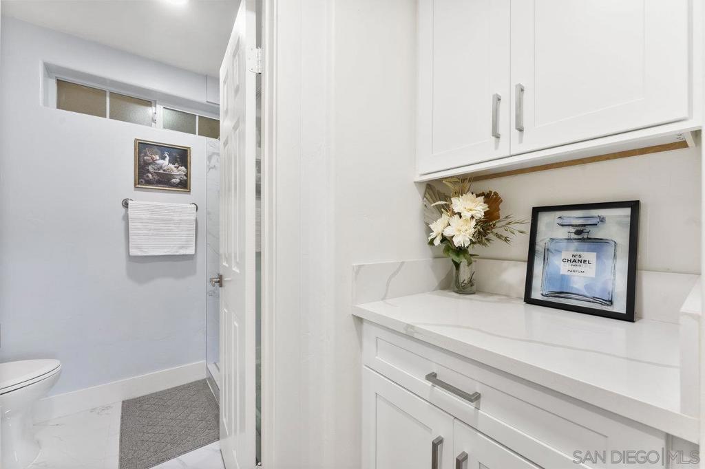 5055 Collwood Blvd - photo 17