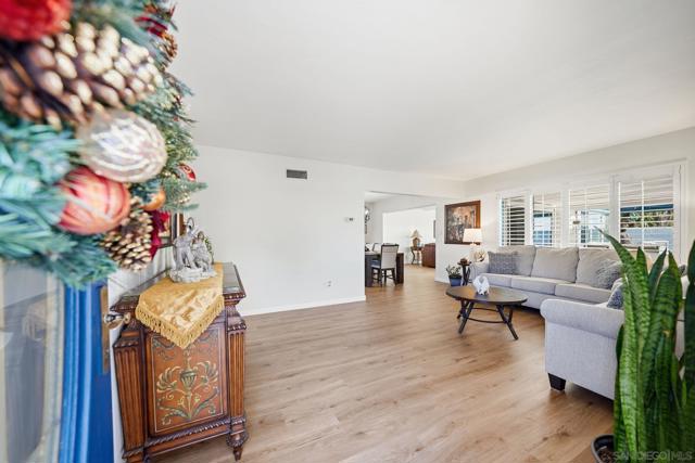 1434 Manchester St, National City CA: https://media.crmls.org/mediaz/c02c4e0f-52d5-460a-8138-8d4d2f58e2ae.jpg