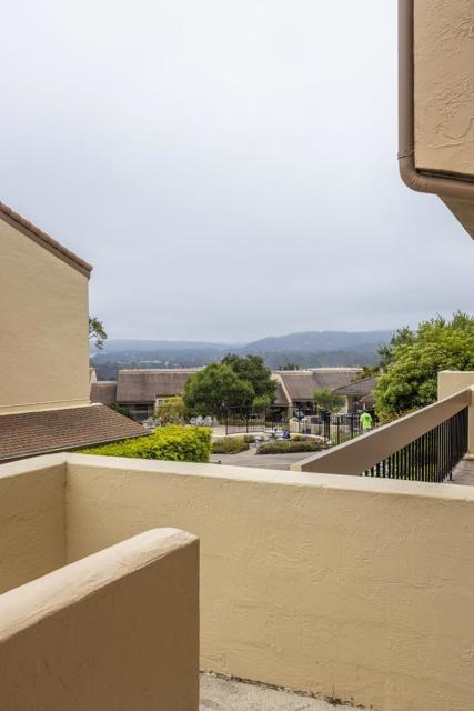 3104 Golden Oaks Lane, Monterey CA: https://media.crmls.org/mediaz/c02ccaec-3496-46f3-9a51-693f3f3cfbe3.jpg