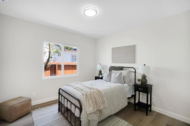 23639 Odom Dr, Hayward CA: https://media.crmls.org/mediaz/c02da914-69d1-49c1-b480-2f8fbf886b09.jpg
