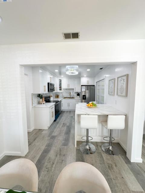 6916 Graham Avenue, Newark CA: https://media.crmls.org/mediaz/c02ea2f2-5f86-445f-8a9d-d1f8abbdd4a1.jpg