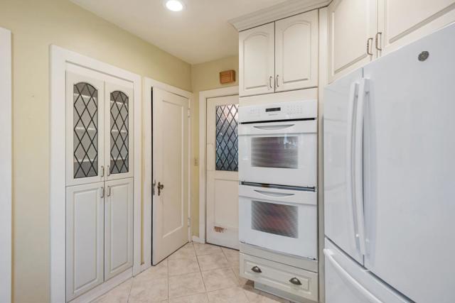 Image 20 of 54 For 1690 Castilleja Avenue