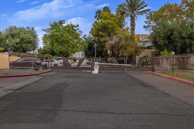 Image 40 of 42 For 32200 Cathedral Canyon Drive 89