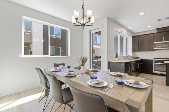 178 Llano De Los Robles Avenue, San Jose CA: https://media.crmls.org/mediaz/c032603d-be02-4279-bc94-1d54dd42f610.jpg