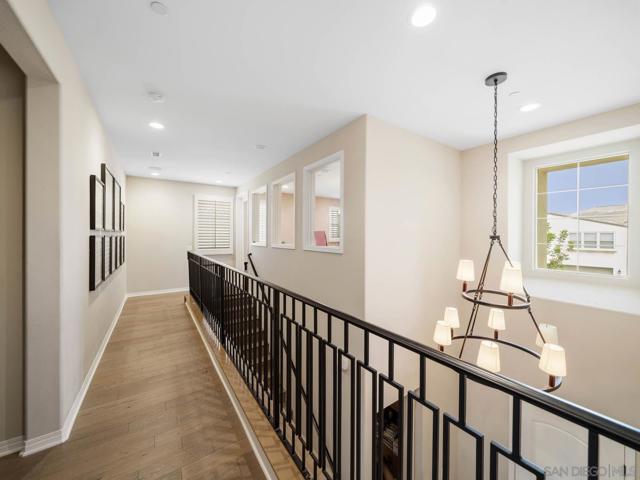 916 Camino Aldea, Chula Vista CA: https://media.crmls.org/mediaz/c0333943-b315-41aa-9a3f-166472444425.jpg