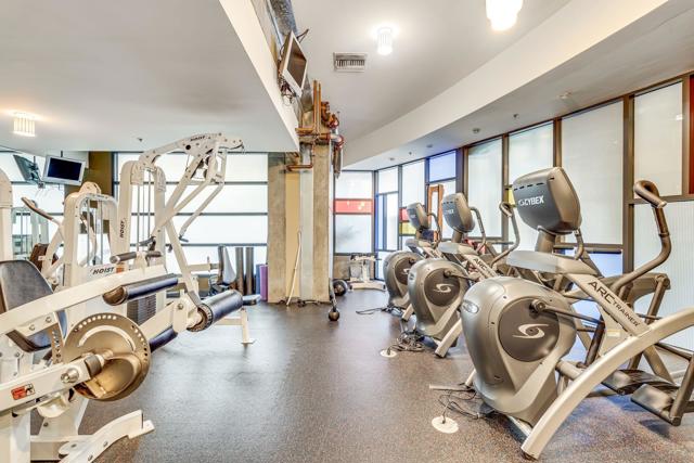 1050 Island Ave, San Diego CA: https://media.crmls.org/mediaz/c0342bb7-25b5-4664-bef0-0c23c481b7a5.jpg