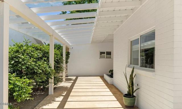 Detail Gallery Image 11 of 73 For 2421 C St, Bakersfield,  CA 93301 - 2 Beds | 2 Baths