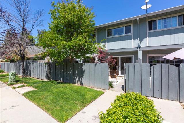 4618 Japonica Way, San Jose CA: https://media.crmls.org/mediaz/c0349762-0d32-48a6-b305-8dfdc13113d3.jpg