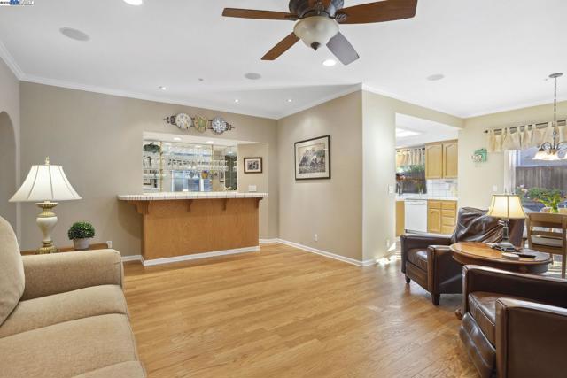 304 AVONDALE LANE, Livermore CA: https://media.crmls.org/mediaz/c036494c-11a7-4e27-b2e7-d6392f622acd.jpg