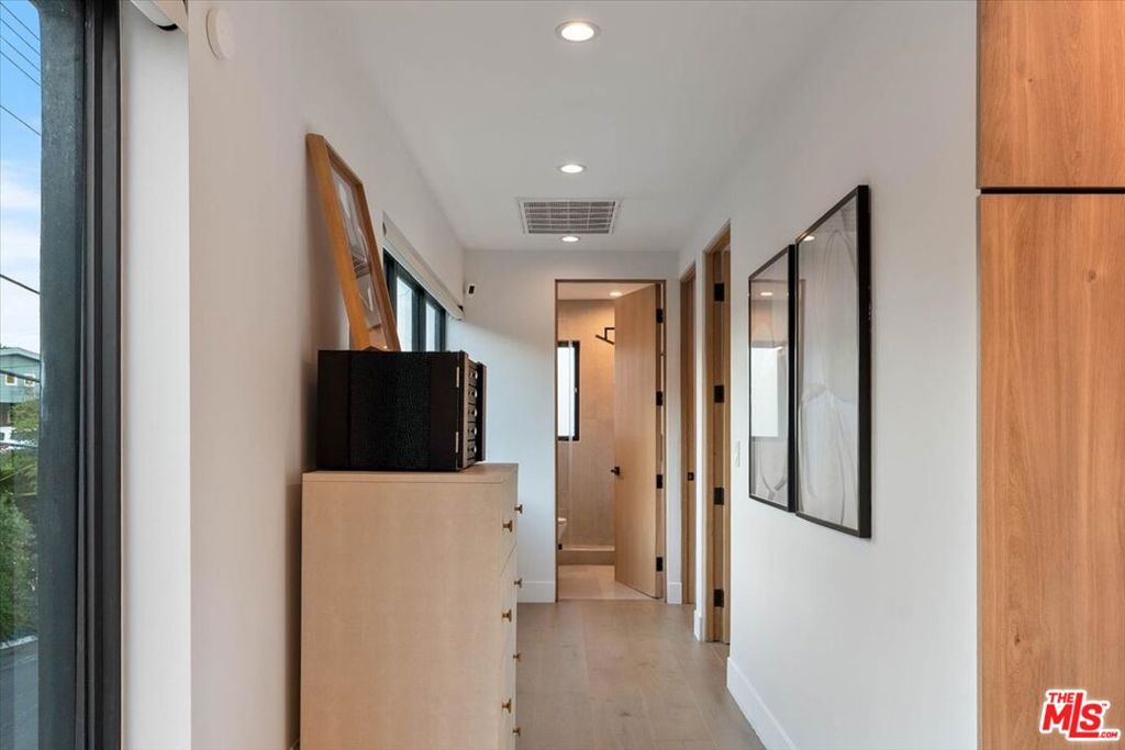 MLS #26661909 image #20