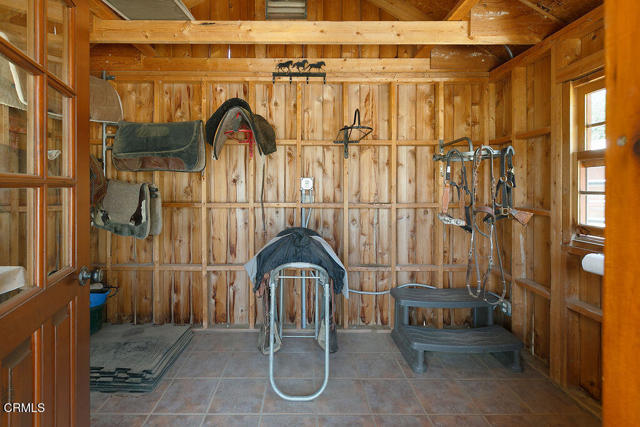 2735 Los Pinos Circle, Camarillo CA: https://media.crmls.org/mediaz/c036cb2f-198c-48bc-8e99-42471541f321.jpg