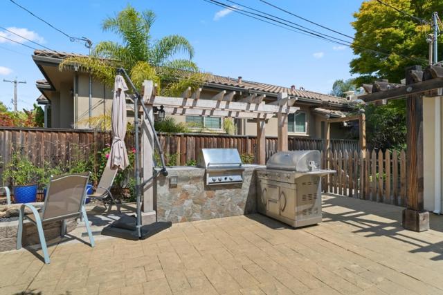 3172 Morris Drive, Palo Alto CA: https://media.crmls.org/mediaz/c038f86a-3ef3-46c7-b220-7f1ecf030d7e.jpg