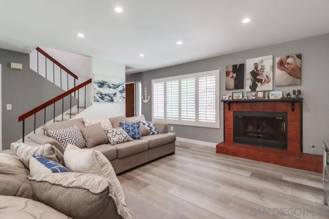 1737 Melrose Ave, Chula Vista CA: https://media.crmls.org/mediaz/c0390f2e-a48d-439f-94b6-6026eef4d598.jpg