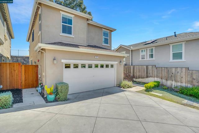 218 Ladybug Ln, Martinez CA: https://media.crmls.org/mediaz/c039a277-aa19-4c96-9088-552abd54f7d5.jpg