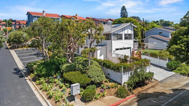Image 2 of 47 For 1063 Hygeia Avenue