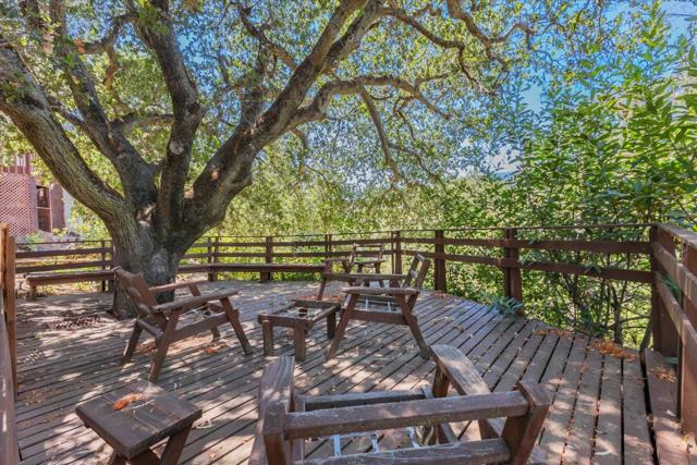 5824 Arboretum Drive, Los Altos CA: https://media.crmls.org/mediaz/c03a9fb5-ee33-4682-813c-65201fe0b9f7.jpg
