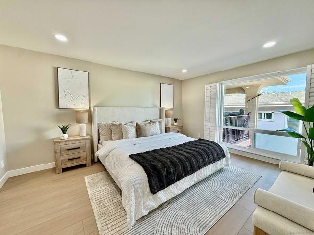 370 Rosecrans St, San Diego CA: https://media.crmls.org/mediaz/c03ab289-af5b-45a6-9345-2f9afafb6a51.jpg