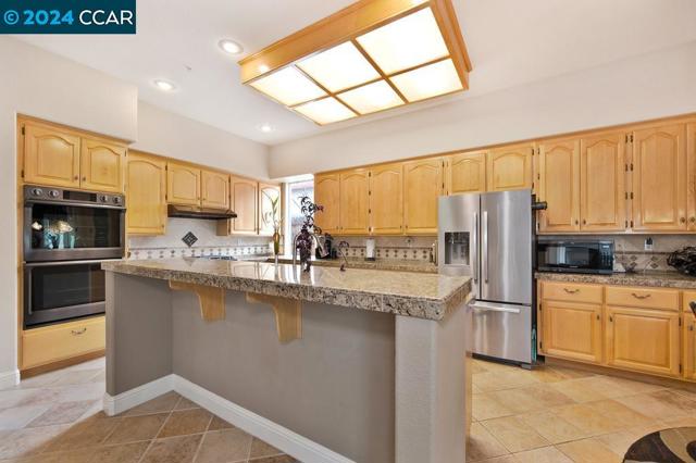 Image 18 of 57 For 6820 Camborne Way