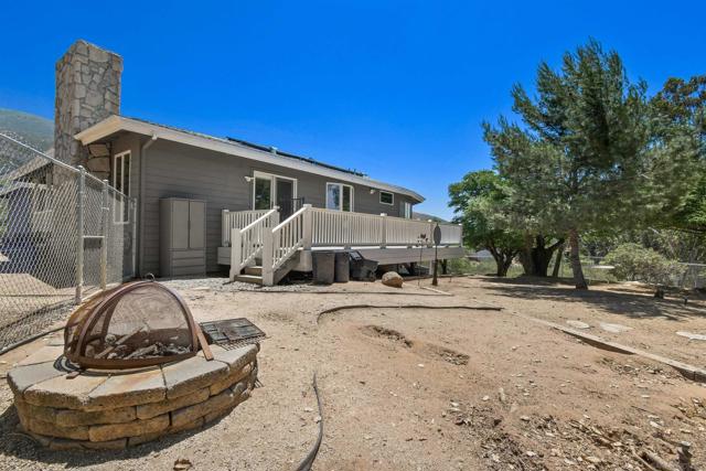 3165 Torreon Dr, Alpine CA: https://media.crmls.org/mediaz/c03c5661-d1a7-4798-9417-6c523f88973c.jpg
