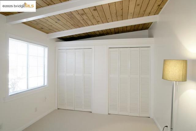 1611 Julia St, Berkeley CA: https://media.crmls.org/mediaz/c03c872e-6a17-4331-aa77-734c8ff4622c.jpg