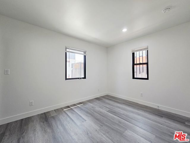 4110 S Normandie Avenue, Los Angeles CA: https://media.crmls.org/mediaz/c03c9a2d-9cea-4498-bd64-e8ce375d2a82.jpg