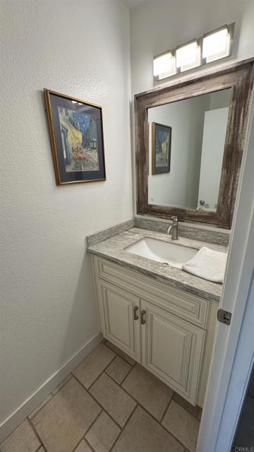 Detail Gallery Image 6 of 18 For 1512 Sherman Dr, Chula Vista,  CA 91911 - 5 Beds | 3/1 Baths