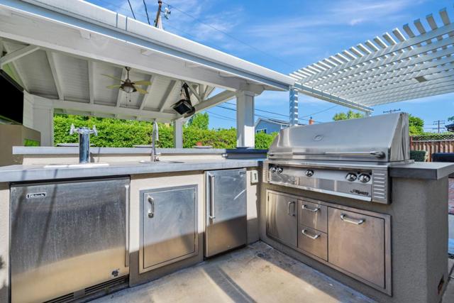 2658 Hill Park Drive, San Jose CA: https://media.crmls.org/mediaz/c03cdd45-9c00-40f5-88ad-3626ebd76ef6.jpg