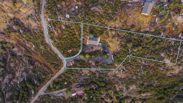 35465 Sunset Lane, Julian CA: https://media.crmls.org/mediaz/c03d04c1-a375-4b3f-ae3e-666c1035a27e.jpg