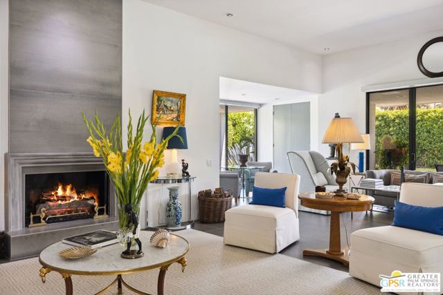 1860 Via Isla, Palm Springs CA: https://media.crmls.org/mediaz/c03d0f9e-35cc-4914-8fca-a671e0c26e49.jpg