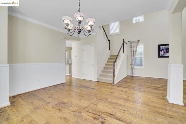 2743 Cathedral Cir, Brentwood CA: https://media.crmls.org/mediaz/c03f0434-478d-4bc7-9677-23db3e977509.jpg